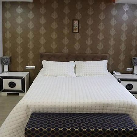 Mugla Hotel Esterno foto